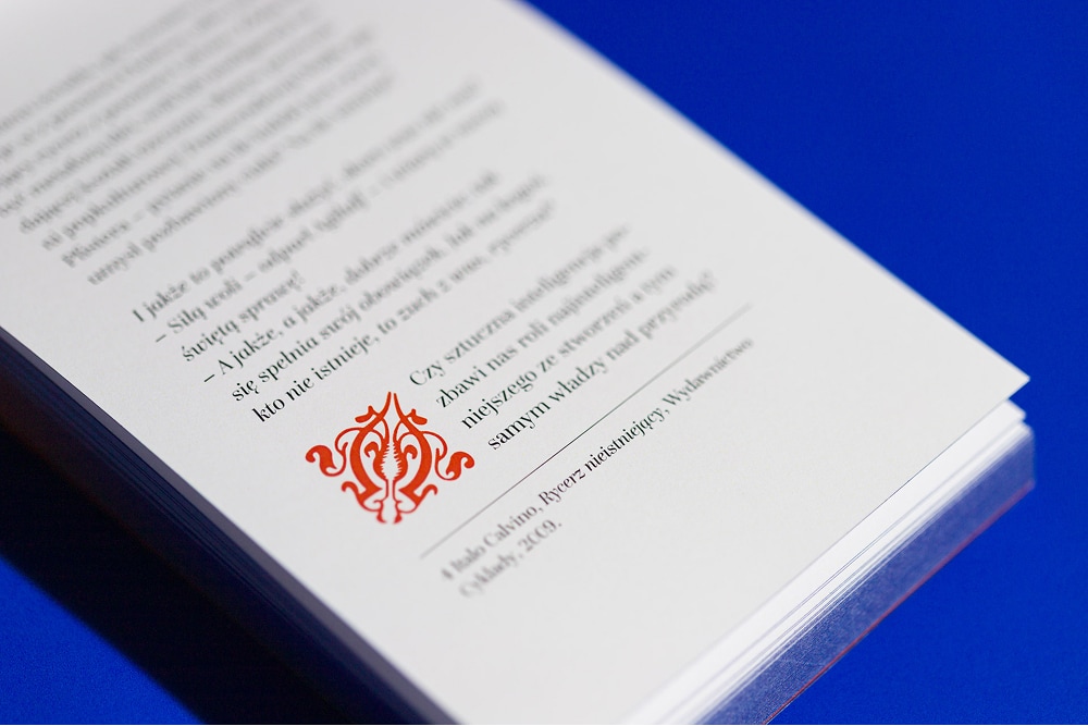 Identyfikacja wystawy “Kserofity” Grzegorza Kwieka w BWA w Tarnowie