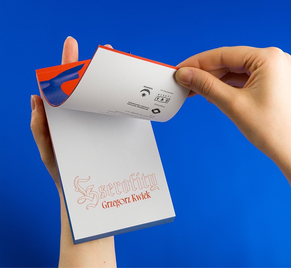 Identyfikacja wystawy “Kserofity” Grzegorza Kwieka w BWA w Tarnowie