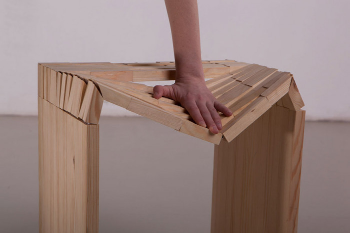 06-Wooden-stool-02